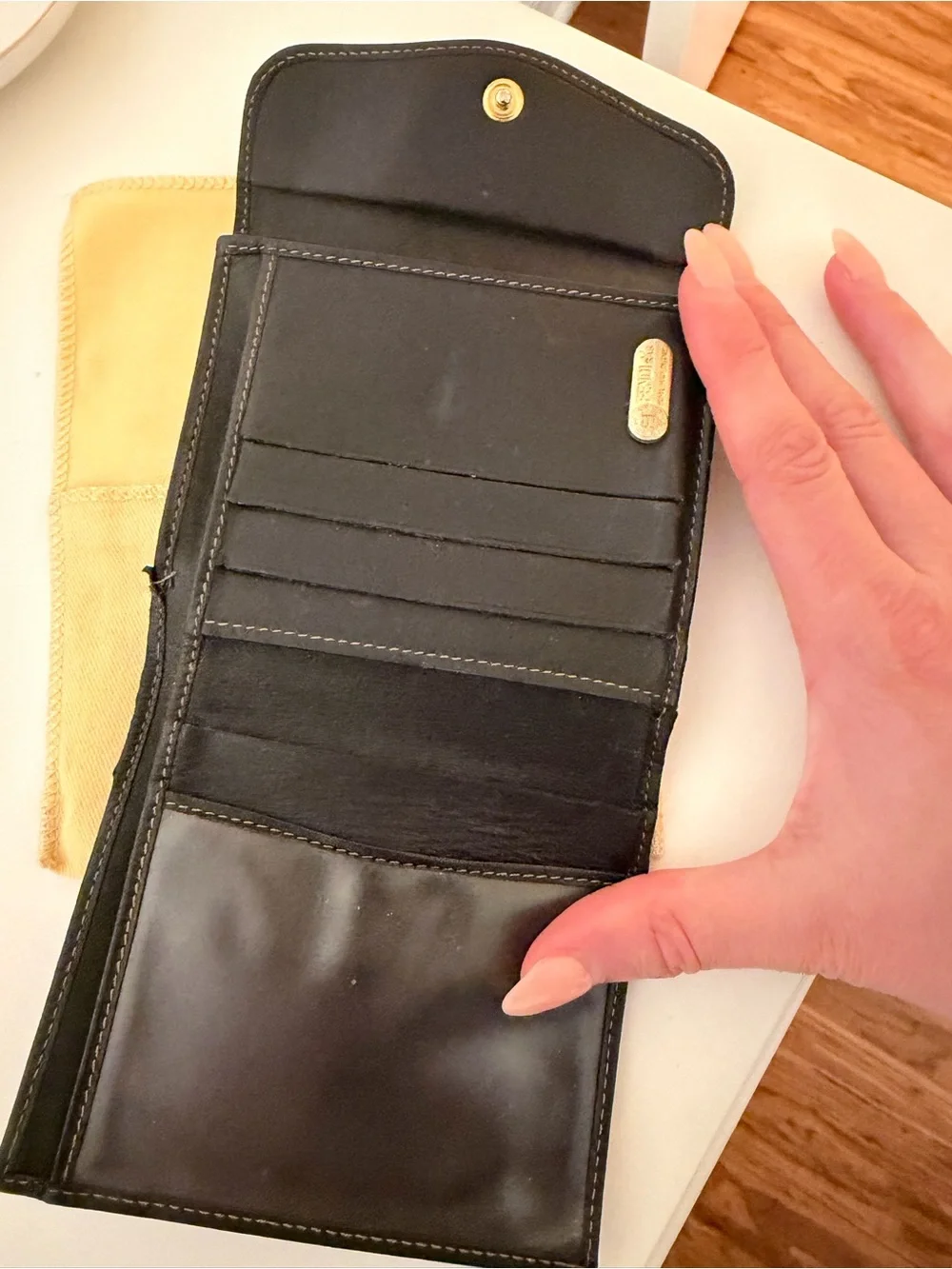 Vintage Fendi Brown & Black FF Canvas Wallet - Picture 6 of 8